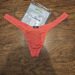 Male pouch thong